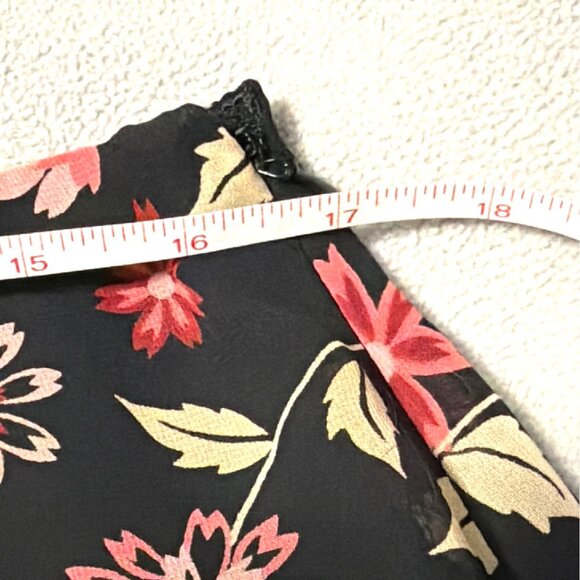 Casual Corner Annex Womens Black Floral Skirt Size 12 Chiffon Midi Lightweight - Picture 4 of 6